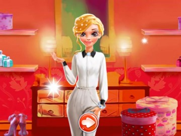 Nina - Detective